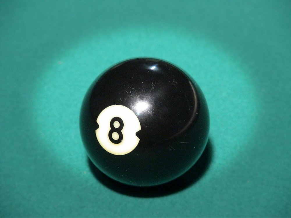 8ball003a.jpg