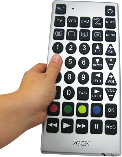 Geeky-Remote-Controls2.jpg