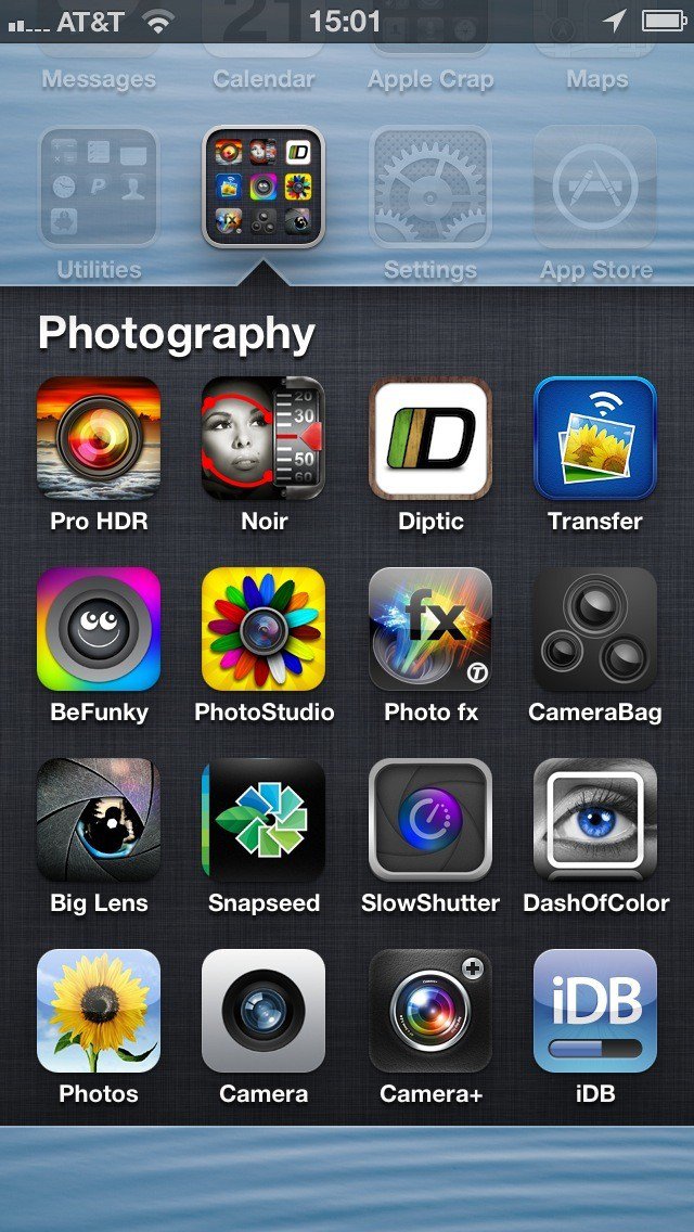 iPhone-5-folder-with-16-apps.jpg