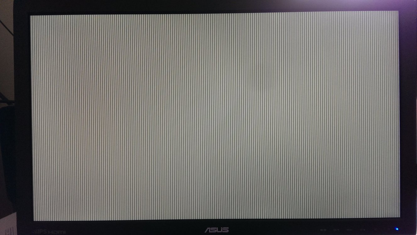 stripey screen 1.jpg